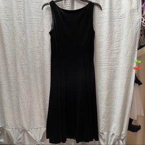 Velvet black sexy sleeveless dress